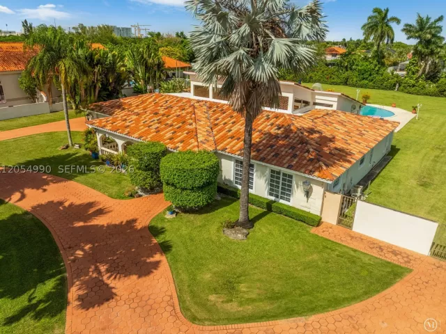 Продажа дома по адресу 2605 SW 115th Ave - фото 8900227