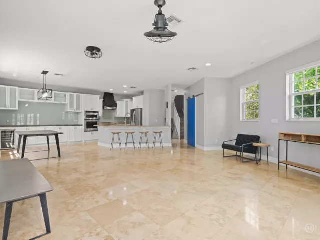 Продажа дома по адресу 1101 Waverly Road - фото 8899967