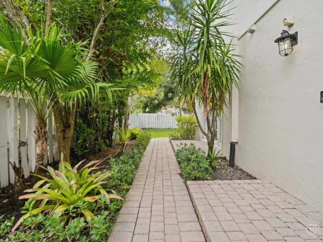 Продажа дома по адресу 1101 Waverly Road - фото 8899956