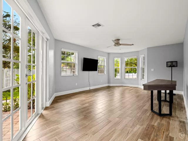 Продажа дома по адресу 1101 Waverly Road - фото 8899960