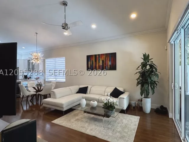 Продажа дома по адресу 1773 NW 72nd Way - фото 8896519