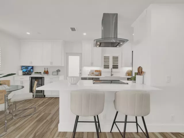 Продажа дома по адресу 1321 CORDOVA Road - фото 8898279