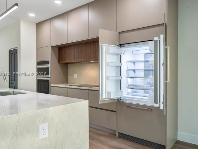 Продажа дома по адресу 283 NW 52nd St - фото 8897287