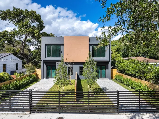 Продажа дома по адресу 283 NW 52nd St - фото 8897270