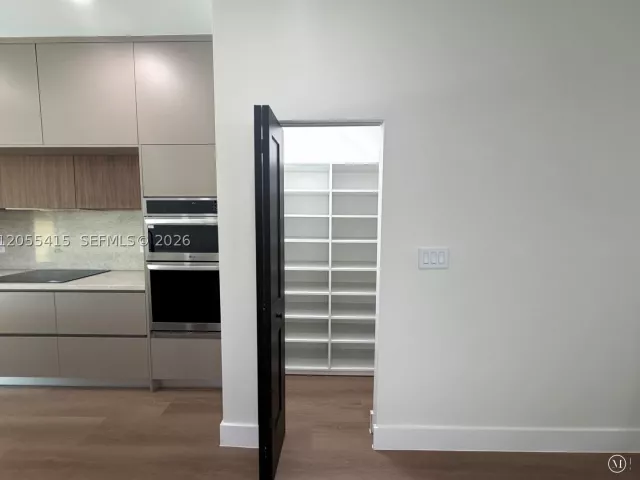Продажа дома по адресу 283 NW 52nd St - фото 8897289