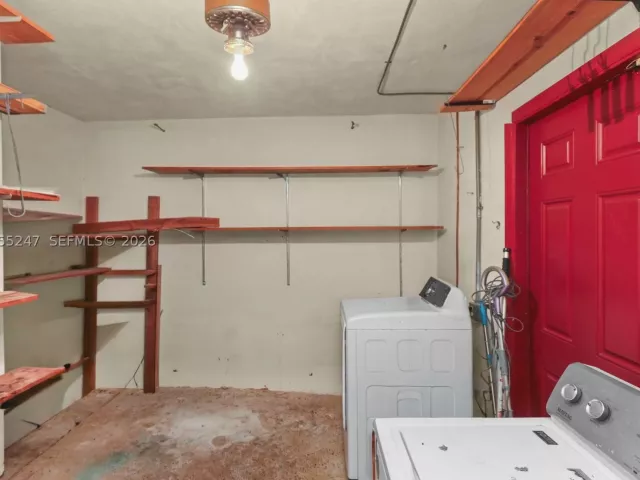 Продажа дома по адресу 12465 SW 33rd St - фото 8897802
