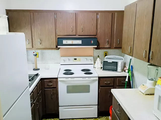 Продажа дома по адресу 15250 NE 2ND Avenue - фото 8897324