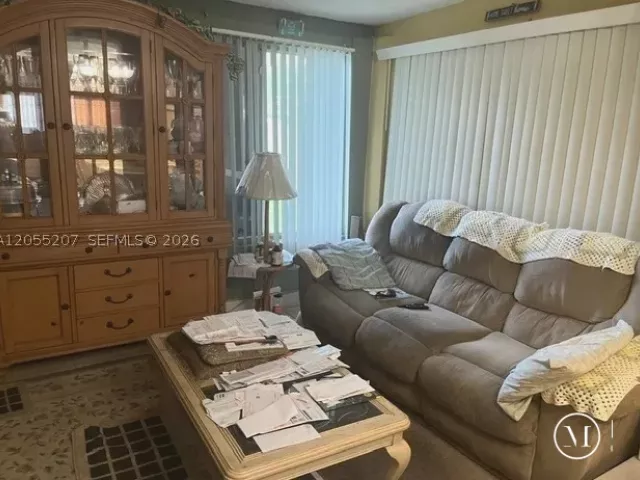 Продажа дома по адресу 17861 SW 112th Pl - фото 8897776