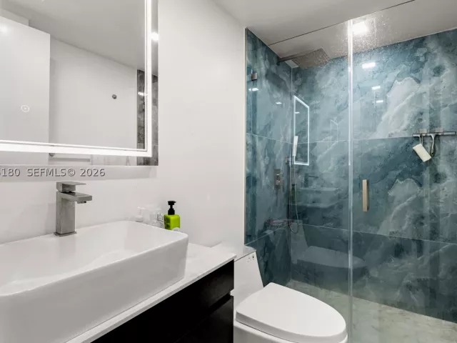 Продажа дома по адресу 106 NW 84th St - фото 9300575