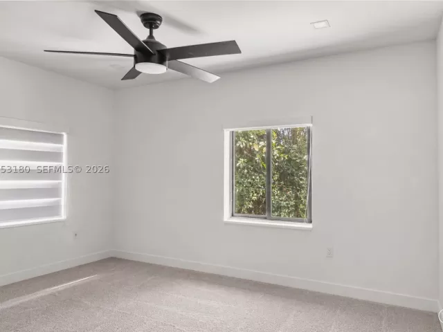 Продажа дома по адресу 106 NW 84th St - фото 9300576