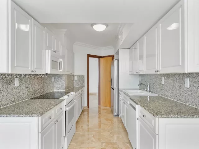 Продажа квартиры #1207 - фото 8898900