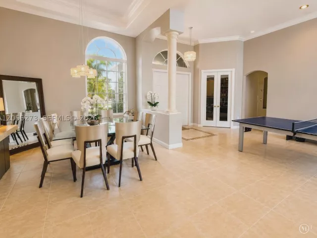 Продажа дома по адресу 13755 NW 18th Ct - фото 8901053