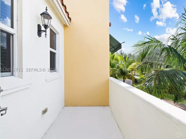 Продажа дома по адресу 1732 NW 124th Pl - фото 8898081
