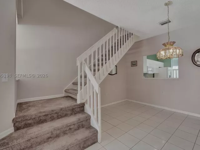 Продажа дома по адресу 4025 Fern Forest Rd - фото 9264829