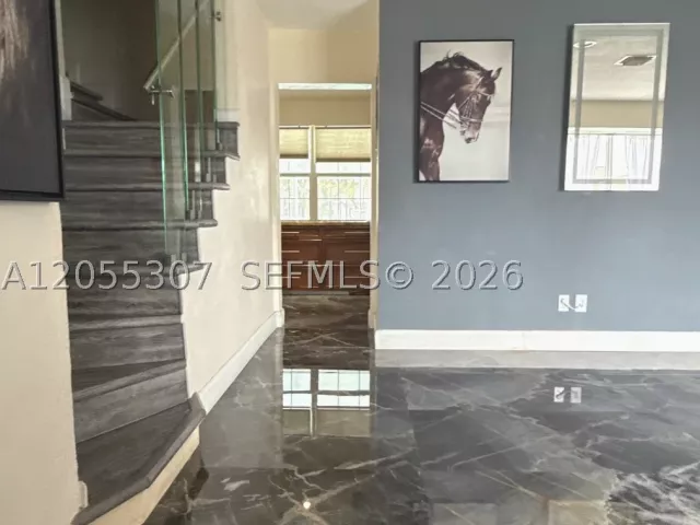 Продажа дома по адресу 7400 NW 1st Ct - фото 8898395