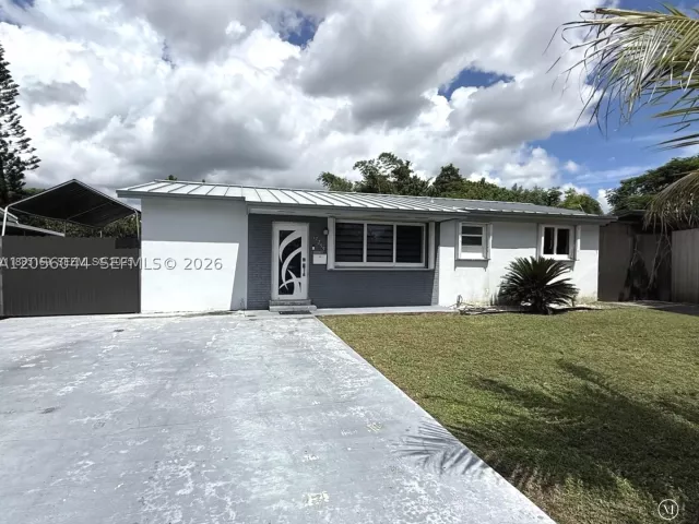 Продажа дома по адресу 17255 SW 302nd St - фото 8918293