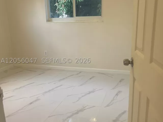 Продажа дома по адресу 395 NE 112th St - фото 8899673