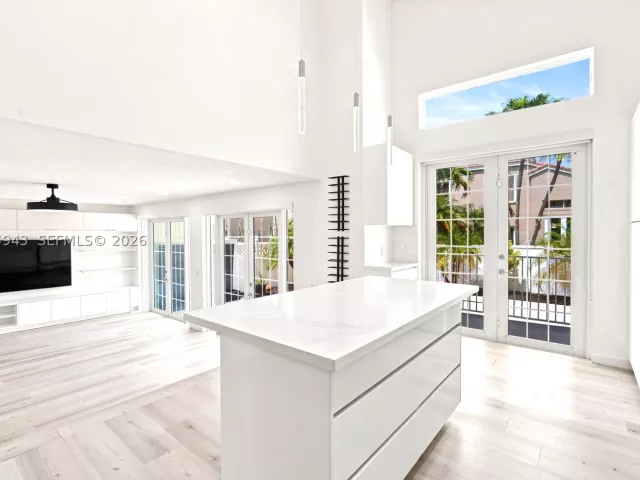 Продажа дома по адресу 1457 NW 159th Ln - фото 8899640