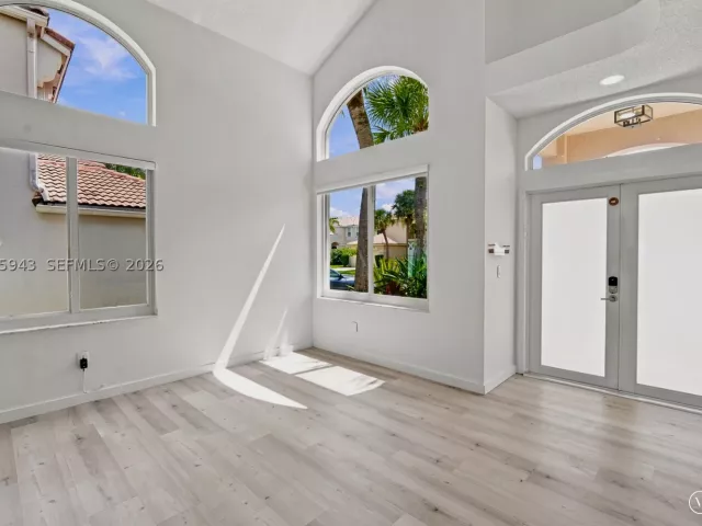 Продажа дома по адресу 1457 NW 159th Ln - фото 8899633