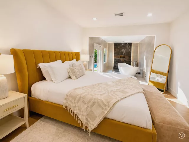 Продажа дома по адресу 800 SE 11TH Court - фото 8902319