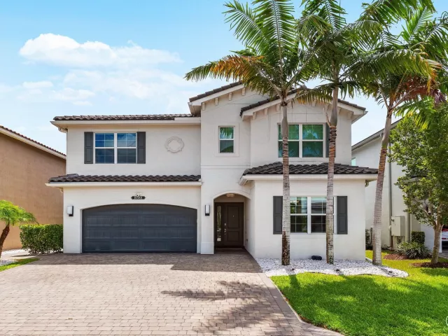Продажа дома по адресу 15388 Green River Court - фото 8910840
