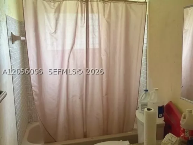 Продажа дома по адресу 9590 SW 19th St - фото 8899837