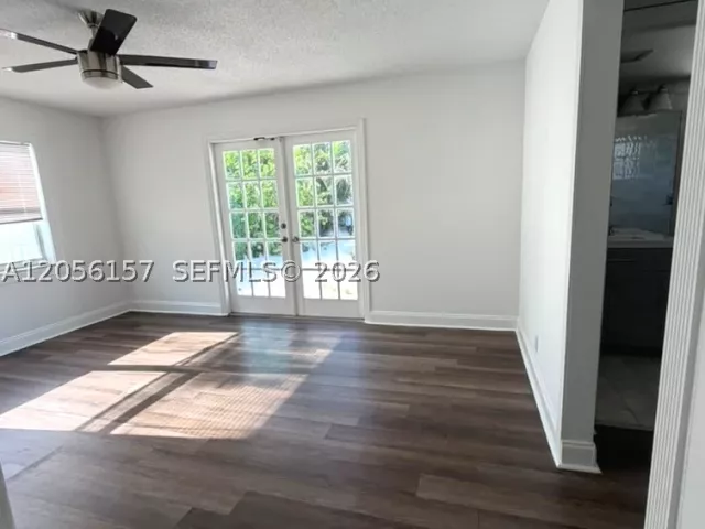 Продажа дома по адресу 3160 NW 63rd St - фото 8901908