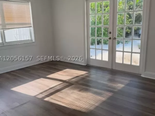 Продажа дома по адресу 3160 NW 63rd St - фото 8901909