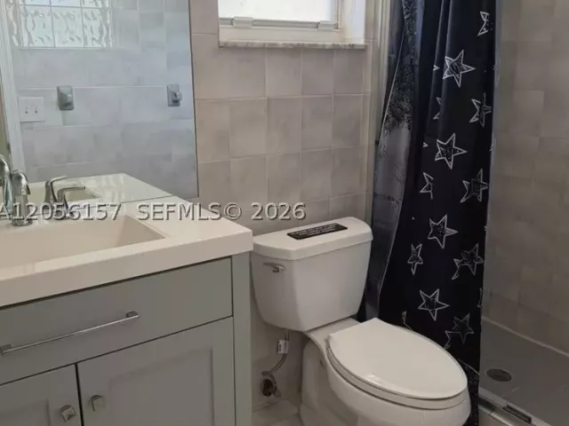 Продажа дома по адресу 3160 NW 63rd St - фото 8901913