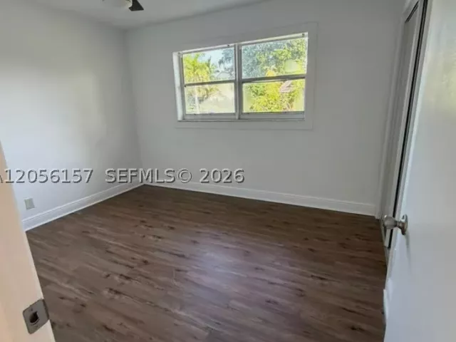 Продажа дома по адресу 3160 NW 63rd St - фото 8901905