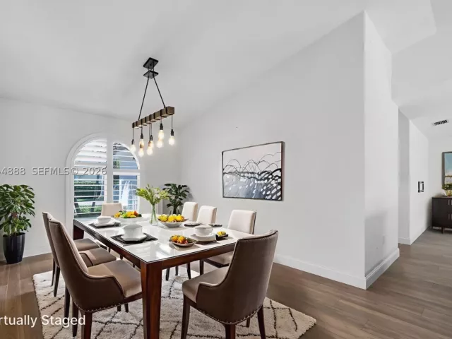 Продажа дома по адресу 15260 SW 143rd St - фото 8900660