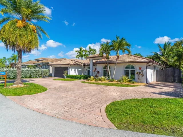 Продажа дома по адресу 15260 SW 143rd St - фото 8900650