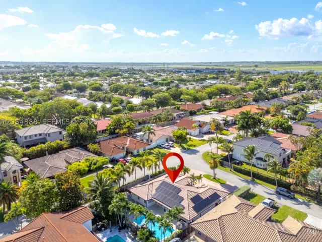 Продажа дома по адресу 15260 SW 143rd St - фото 8900654