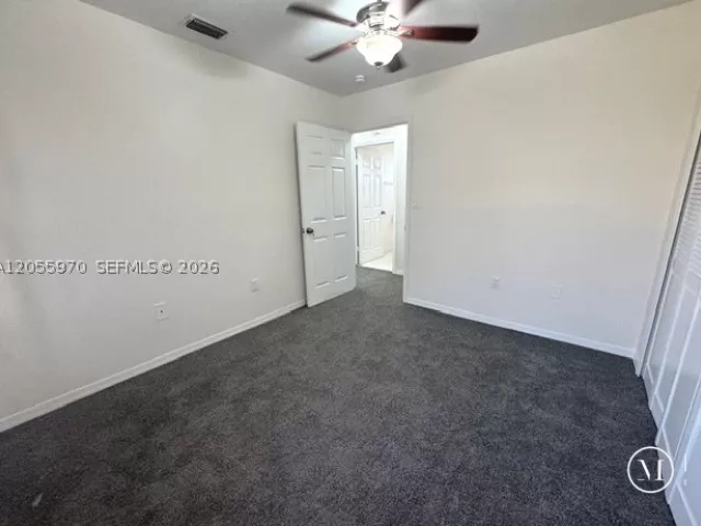 Продажа дома по адресу 9424 SW 154th Ct - фото 8901252