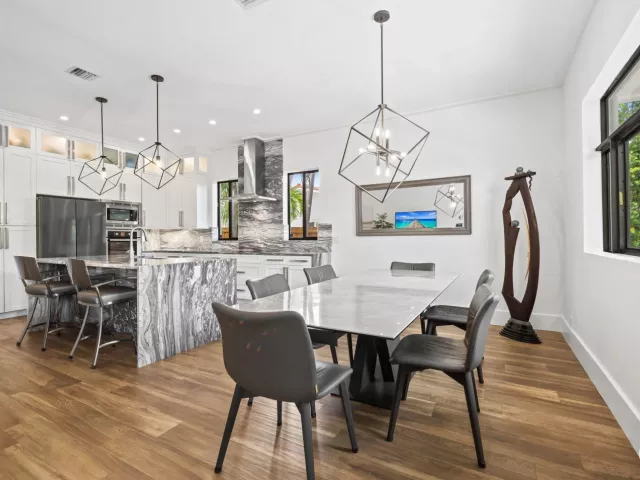 Продажа дома по адресу 3209 Leigh Road - фото 9284564