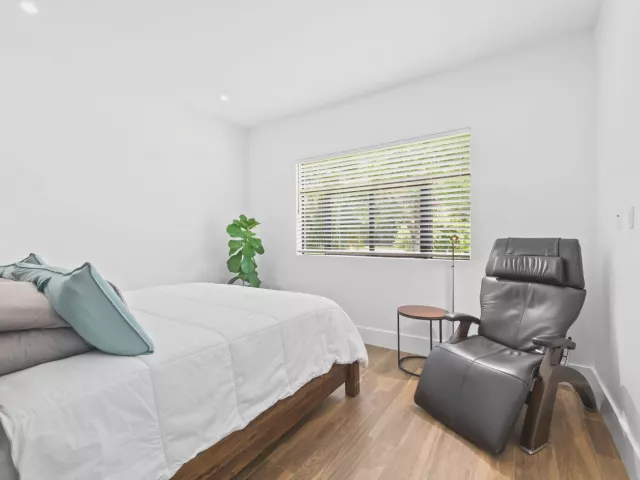 Продажа дома по адресу 3209 Leigh Road - фото 9284573