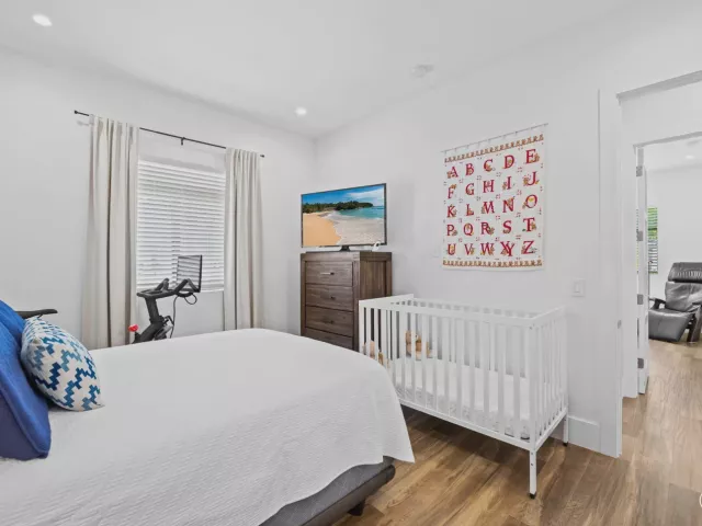 Продажа дома по адресу 3209 Leigh Road - фото 9284575