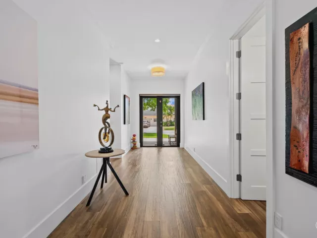 Продажа дома по адресу 3209 Leigh Road - фото 9284556