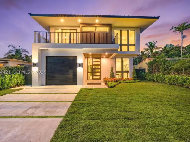 Продажа дома по адресу 5765 SW 47th St - фото 9301848