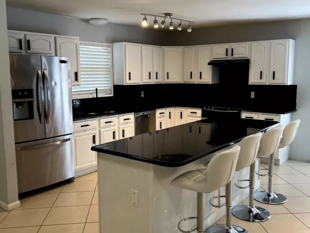 Продажа дома по адресу 2417 Sundy Avenue - фото 8902575