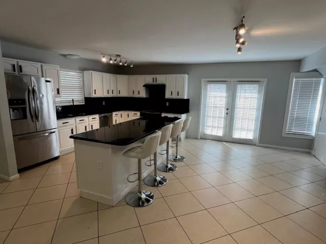 Продажа дома по адресу 2417 Sundy Avenue - фото 8902576