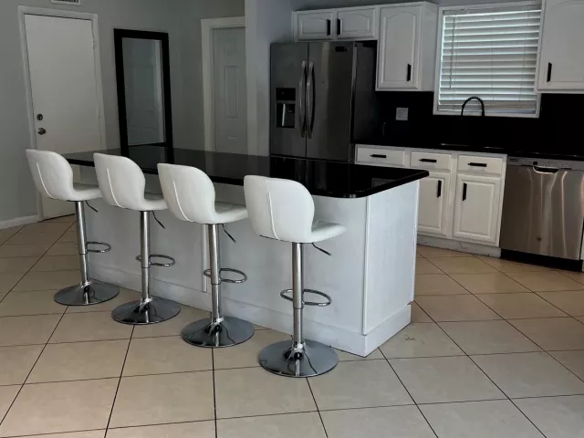 Продажа дома по адресу 2417 Sundy Avenue - фото 8902577