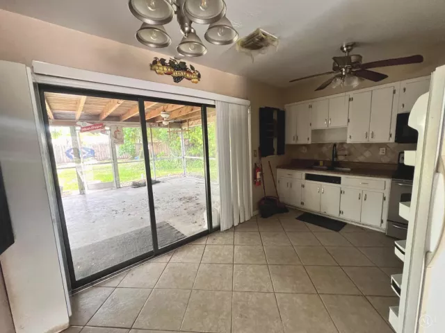 Продажа дома по адресу 1732 NE 15TH Avenue - фото 8925627