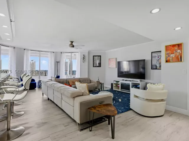 Квартира в аренду номерPH3A - фото 8922634