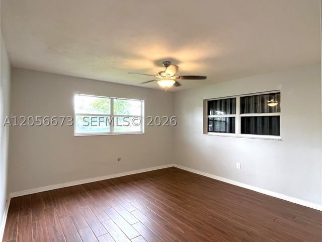 Продажа дома по адресу 5231 SW 89th Ave - фото 9458528