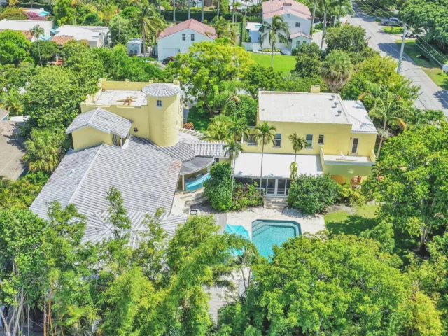 Продажа дома по адресу 1201 N Swinton Avenue - фото 8905565