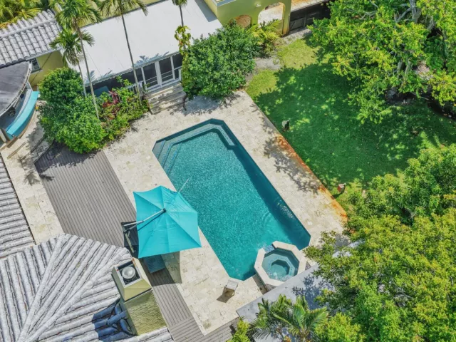 Продажа дома по адресу 1201 N Swinton Avenue - фото 8905567