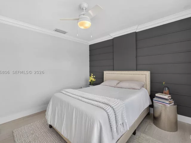 Продажа дома по адресу 10704 SW 167th St - фото 8928689