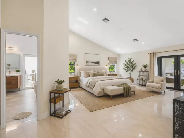 Продажа дома по адресу 3090 Equestrian Drive - фото 9310859