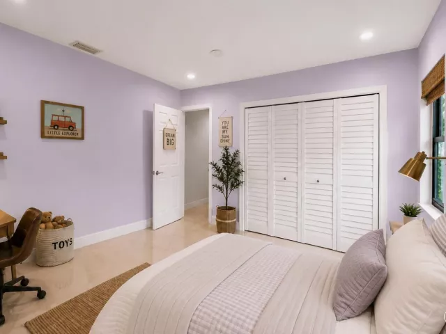 Продажа дома по адресу 3090 Equestrian Drive - фото 9310866